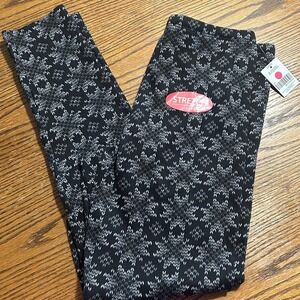 Mix‎ & Co. Women's Black Grey Geometric Knit Stretch Leggings Large NWT